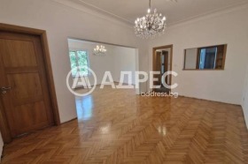 3+ bedroom Oborishte, Sofia 1