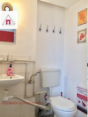 Büro Goze Deltschew, Sofia 4