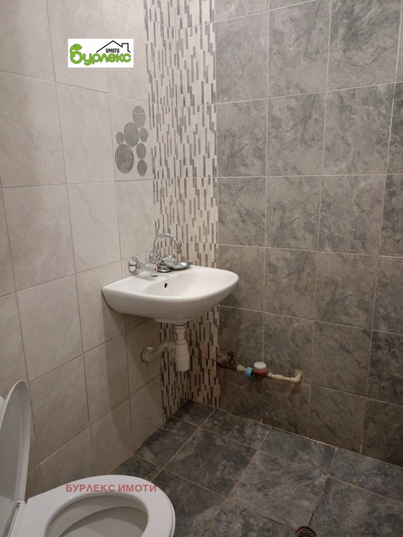 En renta  Estudio Varna , Tsentar , 40 metros cuadrados | 62737003 - imagen [5]