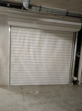 Дава под наем ГАРАЖ, ПАРКОМЯСТО, гр. Плевен, Идеален център, снимка 1