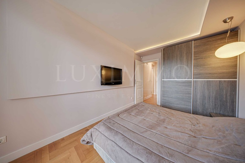 De inchiriat  2 dormitoare Sofia , Țentâr , 156 mp | 91217659 - imagine [11]