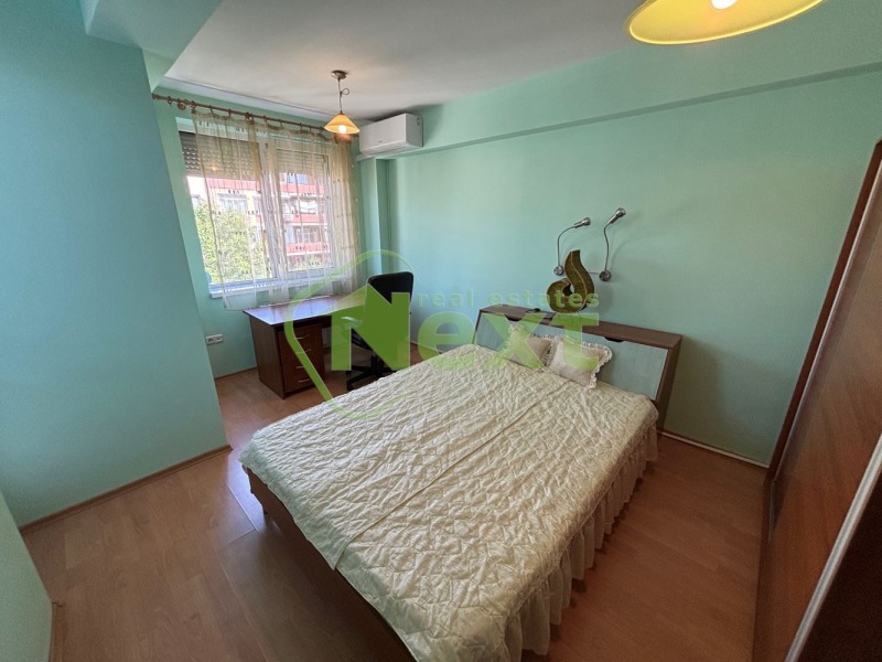 Дава под наем  3-стаен град София , Център , 110 кв.м | 64088242 - изображение [7]
