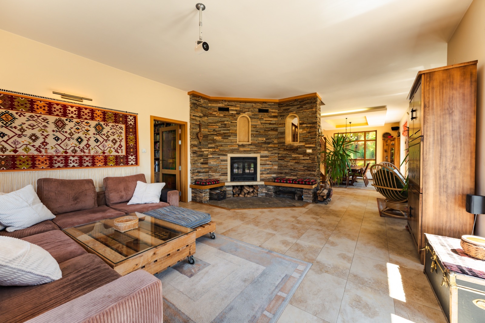 Дава под наем КЪЩА, с. Широки дол, област София област, снимка 7 - Къщи - 54232243