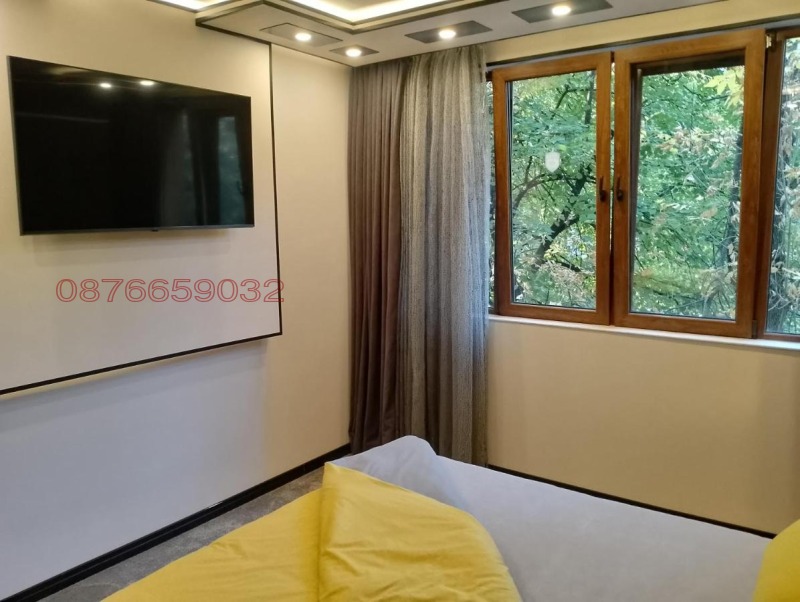 K pronájmu  1 ložnice Sofia , Iztok , 70 m2 | 24887038 - obraz [16]