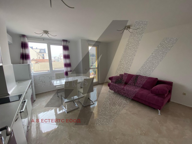 Дава под нем  2-стаен, град София, Надежда 2 •  500 EUR • ID 82605540 — holmes.bg - [1] 