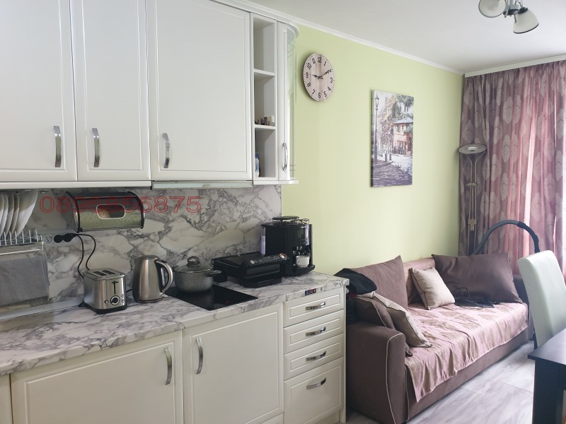 Дава под наем 2-СТАЕН, гр. София, Връбница 1