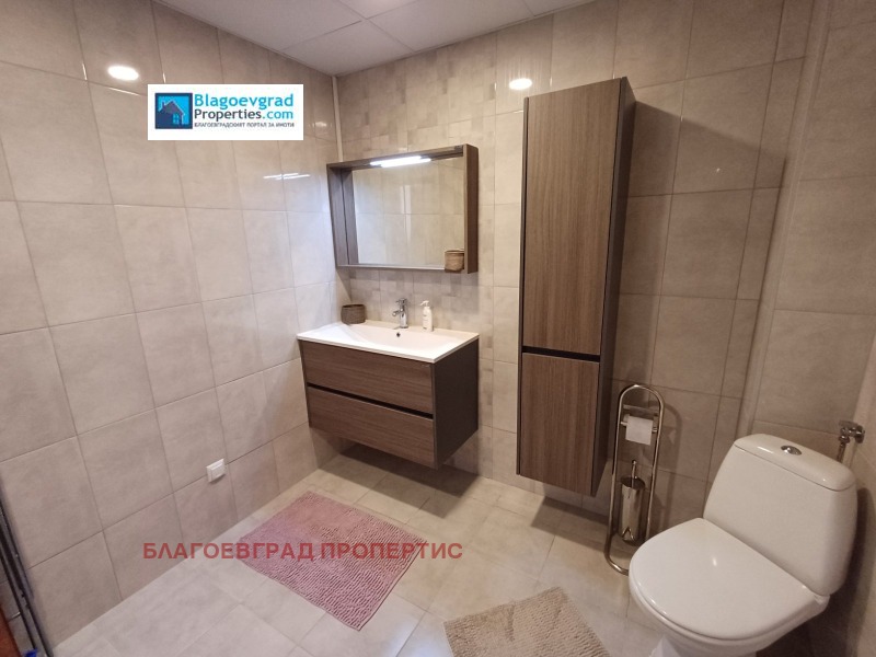 Дава под наем МНОГОСТАЕН, гр. Благоевград, Идеален център, снимка 12 - Апартаменти - 53151485