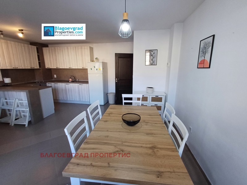 Дава под наем МНОГОСТАЕН, гр. Благоевград, Идеален център