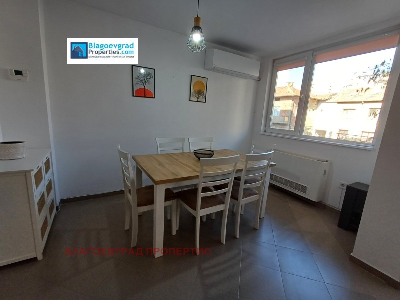 Дава под наем МНОГОСТАЕН, гр. Благоевград, Идеален център, снимка 6 - Апартаменти - 53151485