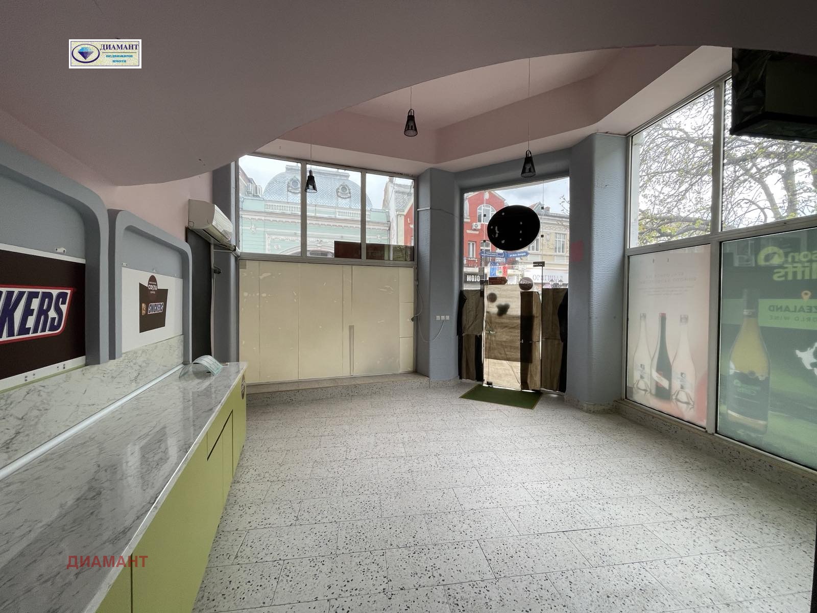 Дава под наем МАГАЗИН, гр. Русе, Център