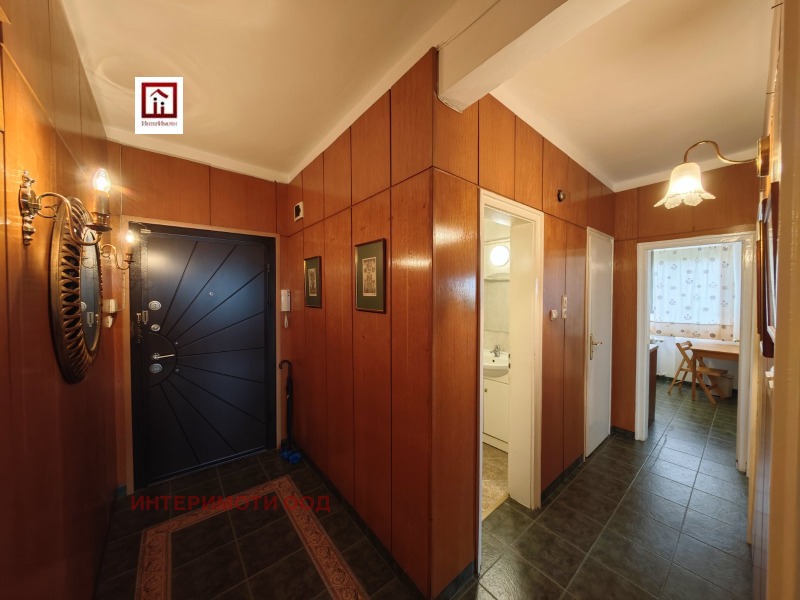 K pronájmu  2 ložnice Sofia , Doktorski pametnik , 117 m2 | 45417614 - obraz [4]