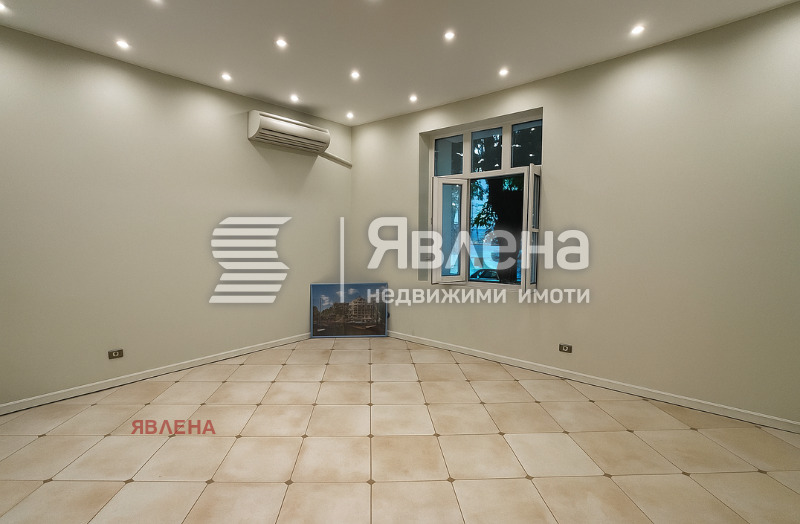 Дава под наем  Офис град София , Център , 120 кв.м | 51209389 - изображение [16]