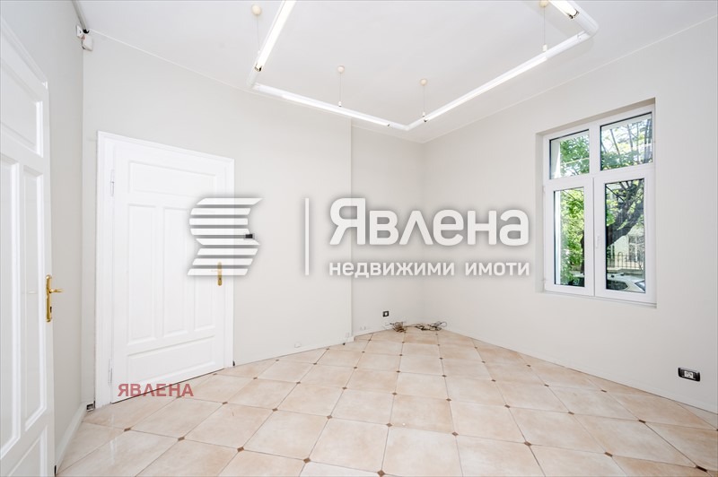 Дава под наем  Офис град София , Център , 120 кв.м | 51209389 - изображение [2]