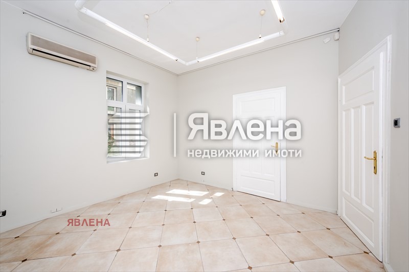 Дава под наем  Офис град София , Център , 120 кв.м | 51209389 - изображение [4]
