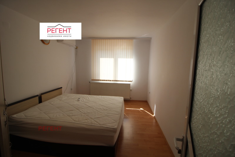 Дава под наем ЕТАЖ ОТ КЪЩА, гр. Габрово, Младост, снимка 5 - Етаж от къща - 53107254