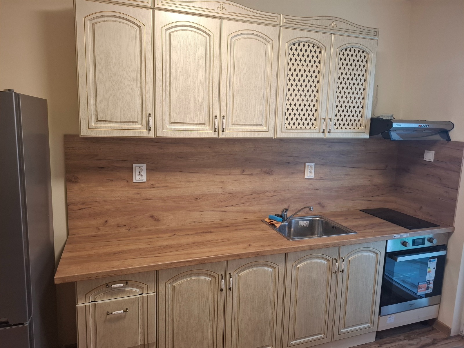 Дава под наем 3-СТАЕН, гр. Пловдив, Център, снимка 6 - Апартаменти - 53893814