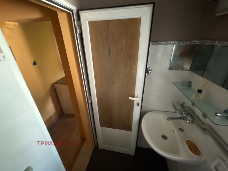 En renta  Estudio Sofia , Tsentar , 25 metros cuadrados | 48193021 - imagen [2]