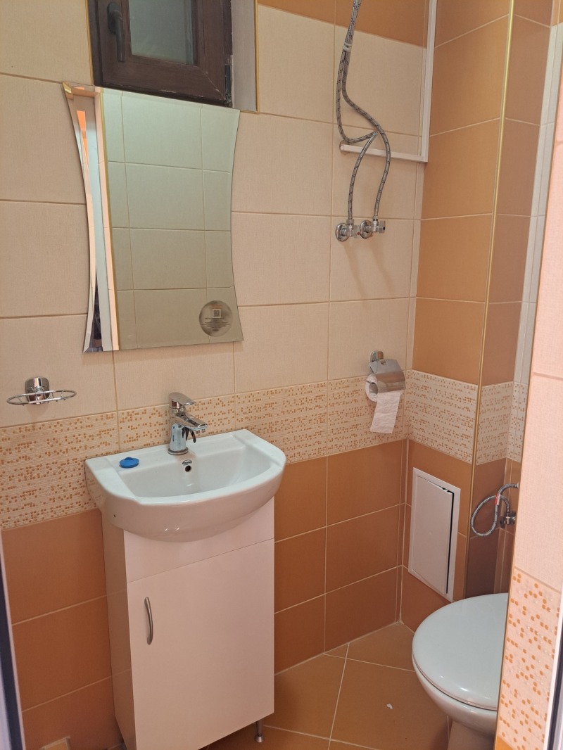 K pronájmu  3 ložnice Varna , Centar , 67 m2 | 17123819 - obraz [7]