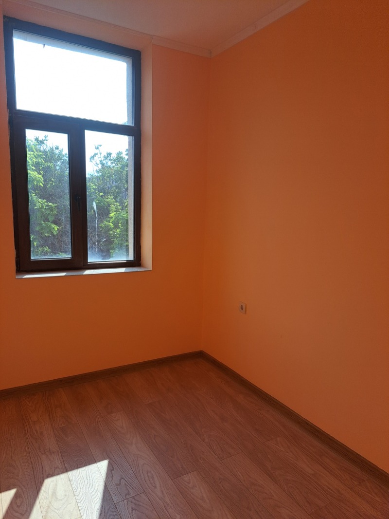 K pronájmu  3 ložnice Varna , Centar , 67 m2 | 17123819 - obraz [5]