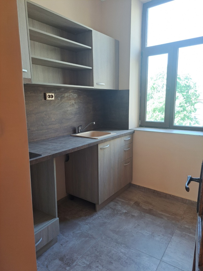 K pronájmu  3 ložnice Varna , Centar , 67 m2 | 17123819 - obraz [6]