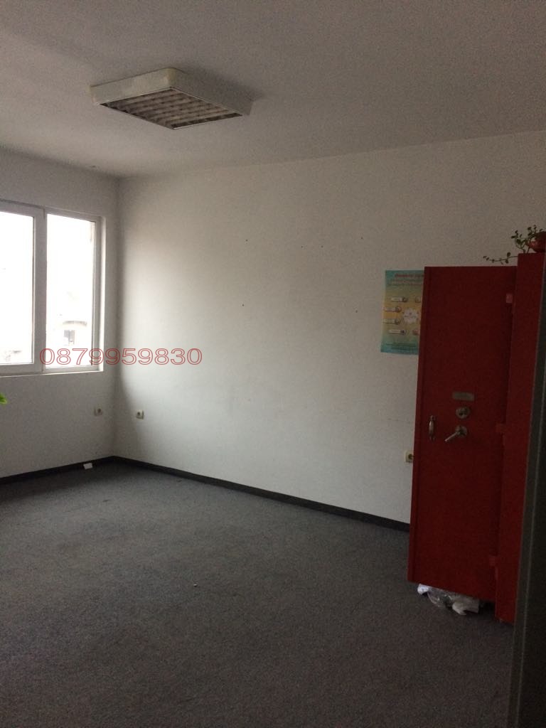 Дава под наем ОФИС, гр. Плевен, Идеален център, снимка 10 - Офиси - 54326594