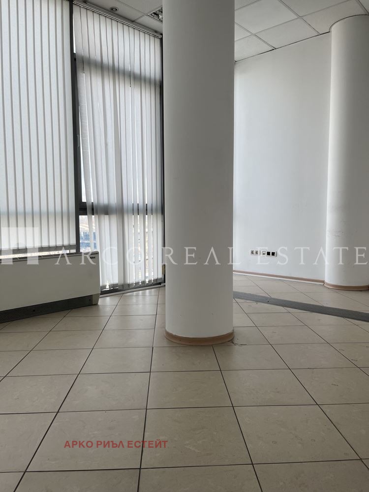 Til leje  Kontor Sofia , Tsentar , 82 kvm | 41576859 - billede [2]