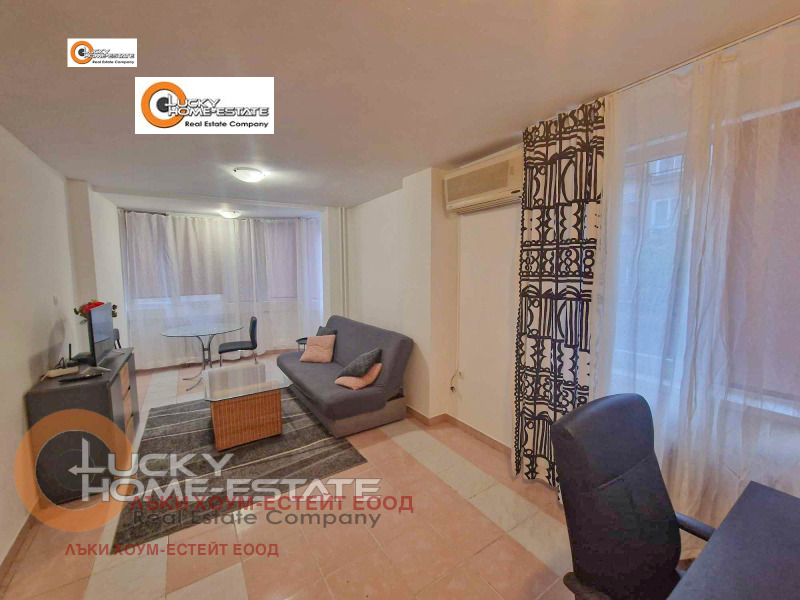 Zu vermieten  1 Schlafzimmer Sofia , Zentar , 68 qm | 29602625