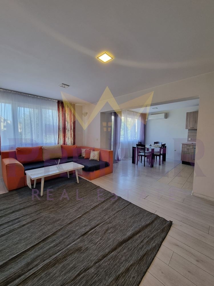 K pronájmu  2 ložnice Varna , Cveten kvartal , 110 m2 | 33567812 - obraz [3]