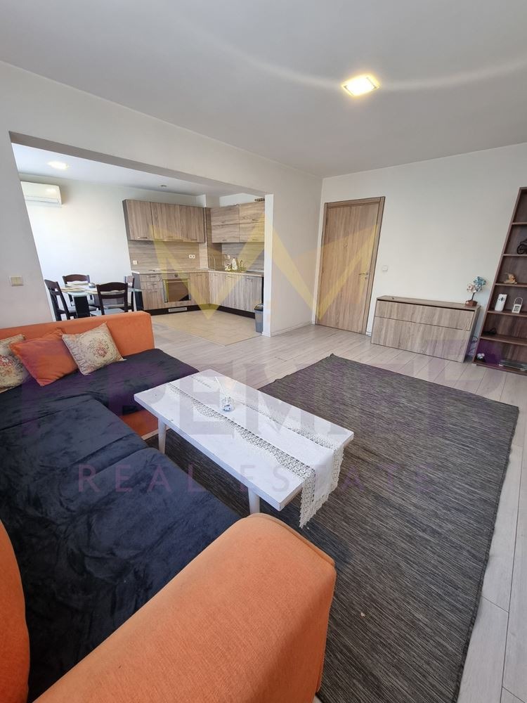 K pronájmu  2 ložnice Varna , Cveten kvartal , 110 m2 | 33567812 - obraz [2]