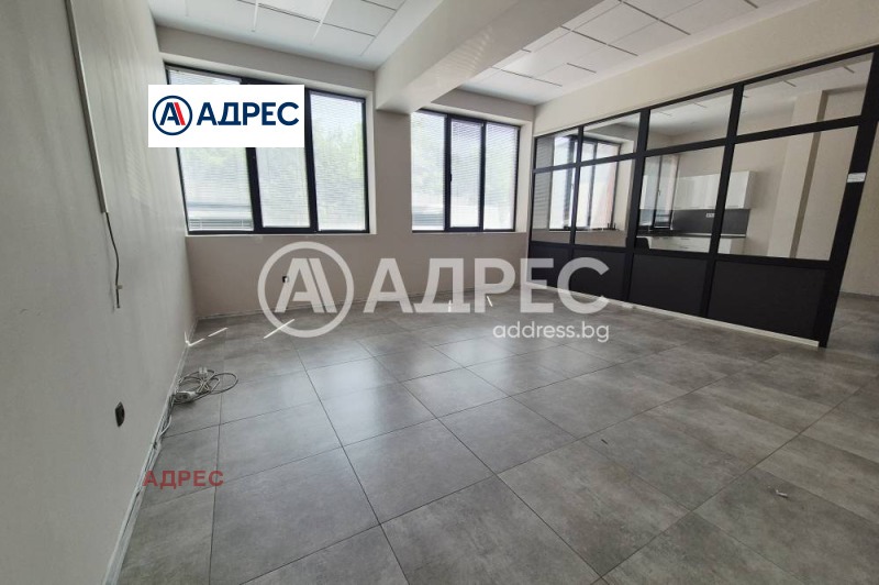 Дава под наем  Офис град Варна , Победа , 81 кв.м | 41565849 - изображение [2]