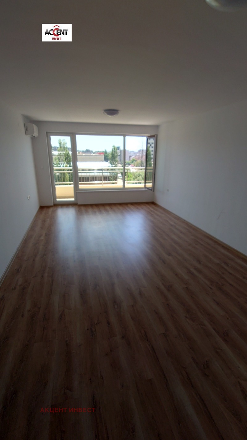 Te huur  Kantoor Varna , Pobeda , 110 m² | 86071555