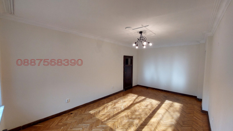 De inchiriat  Birou Sofia , Țentâr , 110 mp | 63124042 - imagine [8]