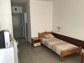 Room k.k. Slanchev bryag, region Burgas 1