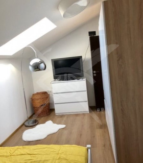 1 bedroom m-t Alen mak, Varna 6