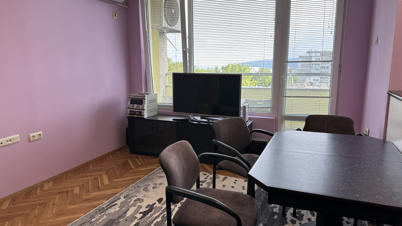 Vuokrattavana  1 makuuhuone Varna , Tšajka , 70 neliömetriä | 41261682 - kuva [3]
