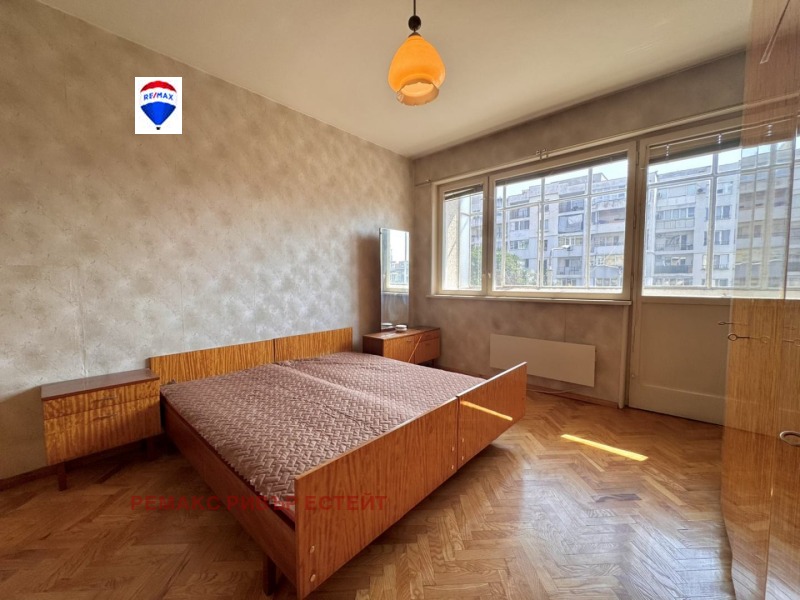 En renta  2 dormitorios Ruse , Shirok tsentar , 110 metros cuadrados | 34555596 - imagen [7]