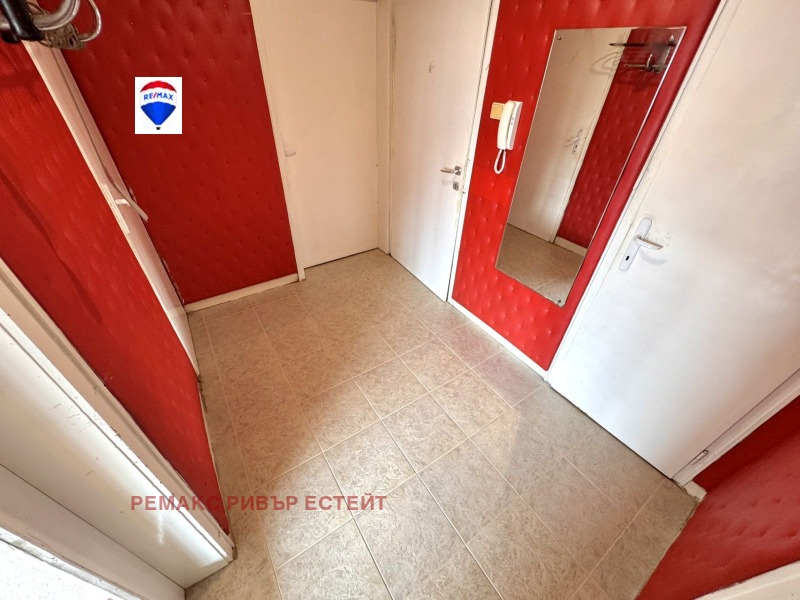 En renta  2 dormitorios Ruse , Shirok tsentar , 110 metros cuadrados | 34555596 - imagen [6]