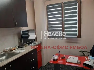 För uthyrning  Kontor Jambol , Avren , 15 kvm | 55376428 - bild [3]