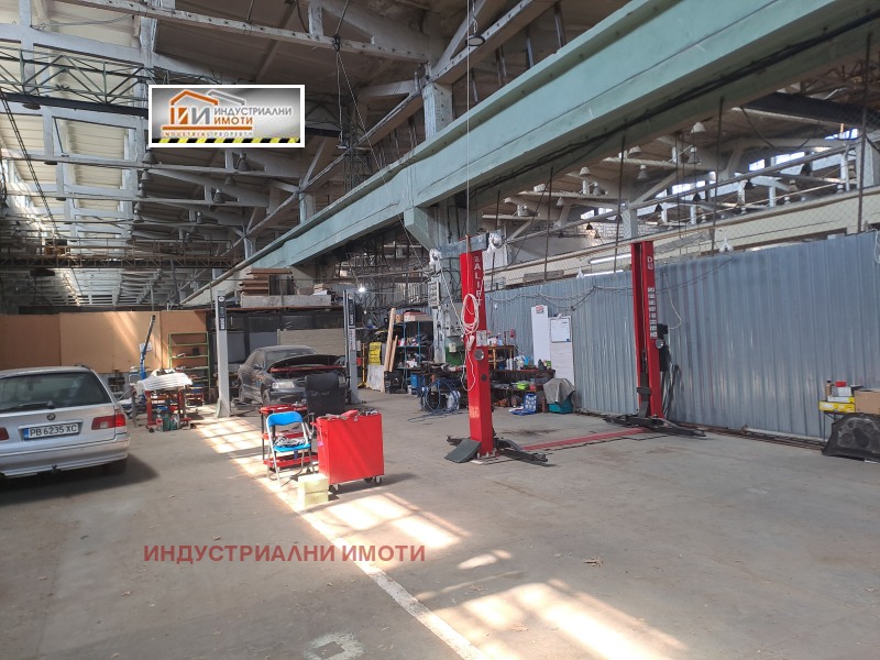 Til leje  Industribygning Plovdiv , Industrialna zona - Yug , 500 kvm | 98724004