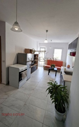 1 quarto Briz, Varna 5