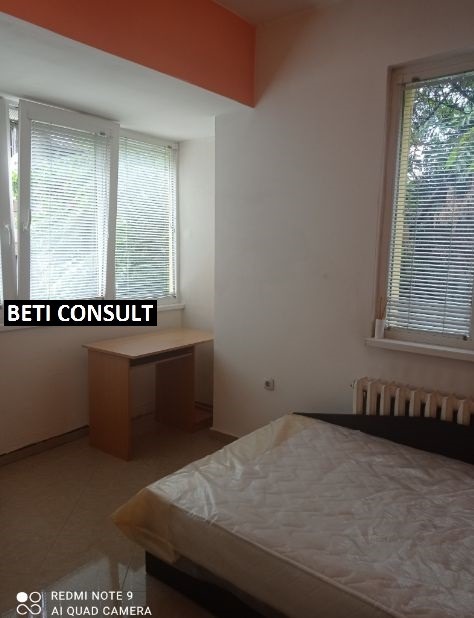 De inchiriat  Cameră Sofia , Țentâr , 20 mp | 38707048 - imagine [2]