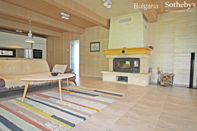 För uthyrning  Hus Sofia , Bistrica , 300 kvm | 87960073 - bild [6]