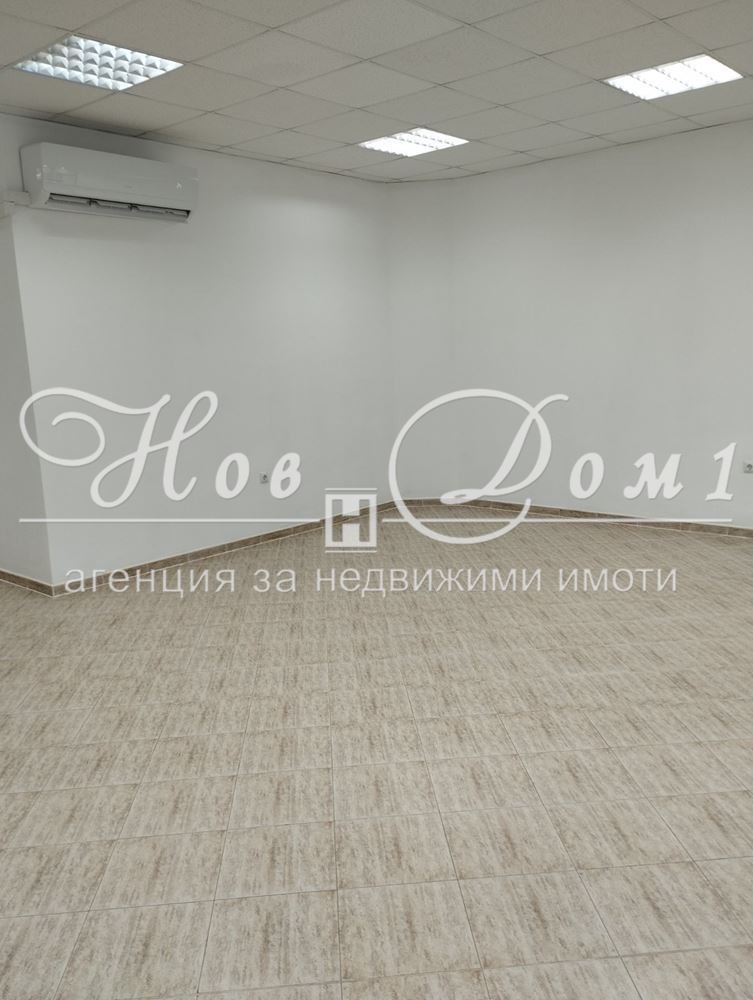 K pronájmu  Prodejna Varna , Levski 1 , 75 m2 | 73310544