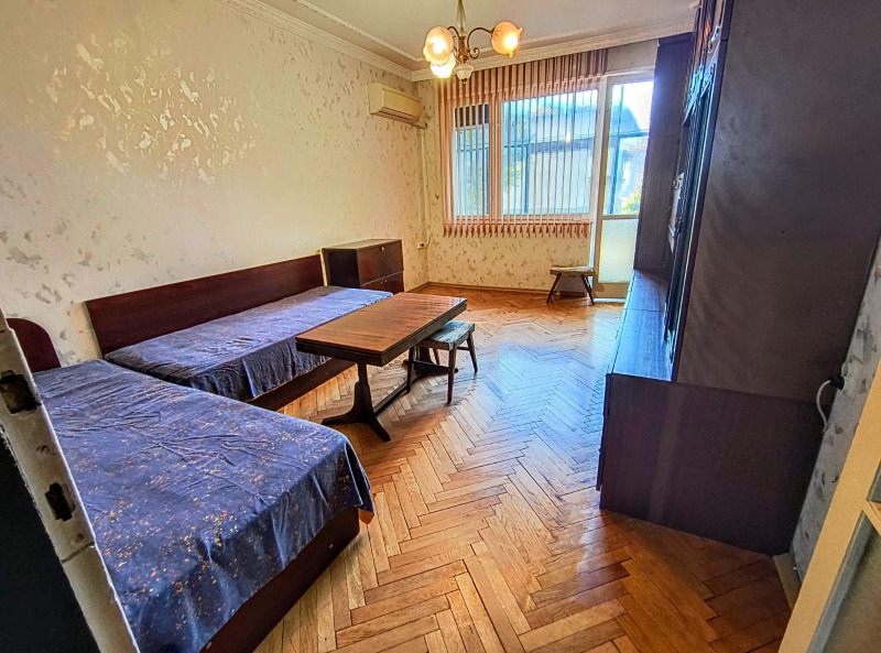 K pronájmu  1 ložnice Varna , Asparuchovo , 60 m2 | 38447033 - obraz [6]