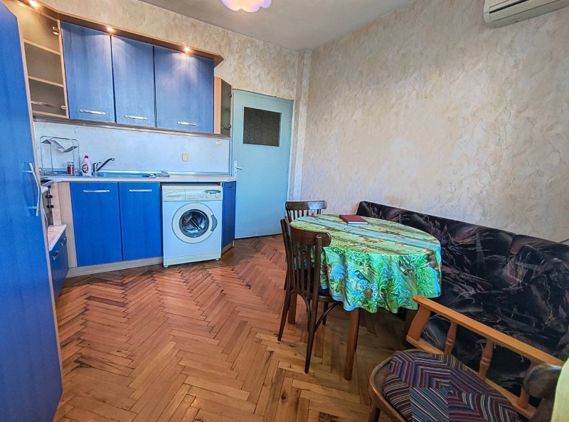 K pronájmu  1 ložnice Varna , Asparuchovo , 60 m2 | 38447033 - obraz [2]