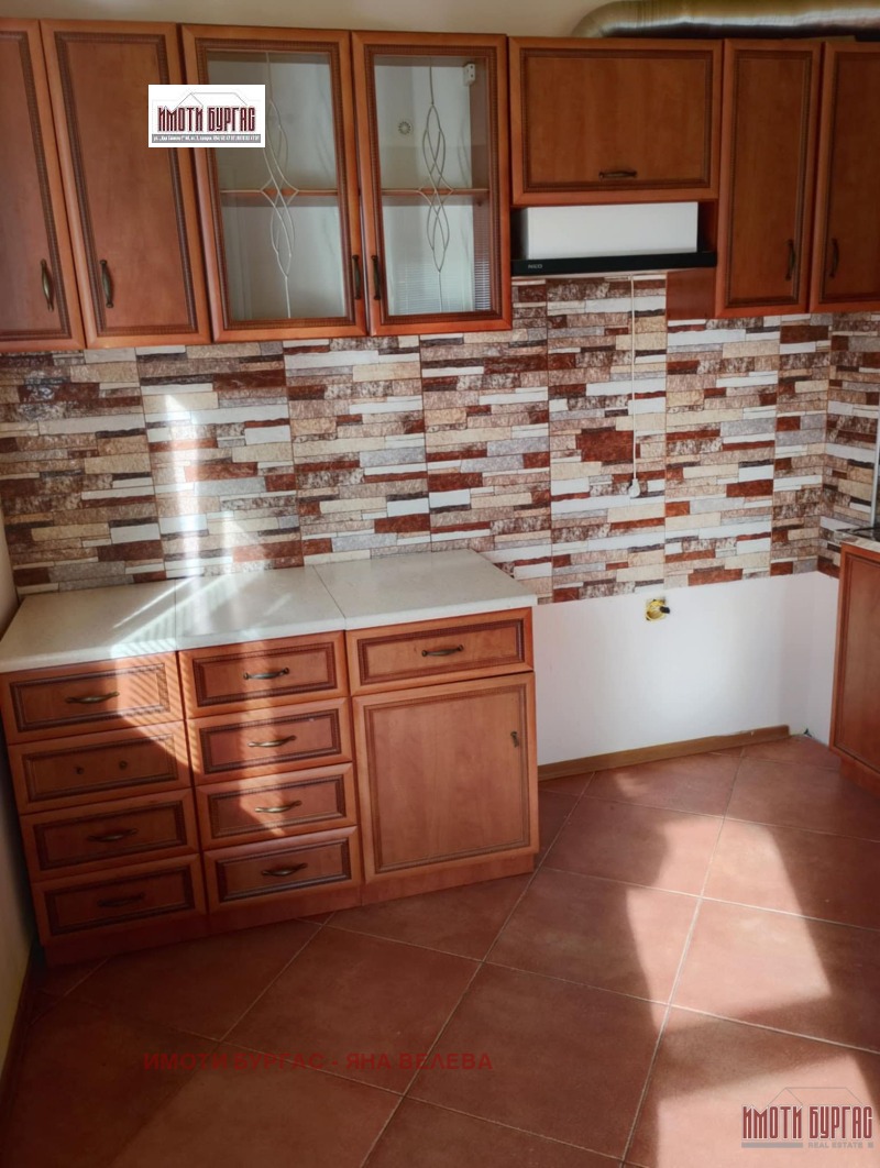 Дава под наем 2-СТАЕН, гр. Бургас, област Бургас, снимка 4 - Апартаменти - 53038974