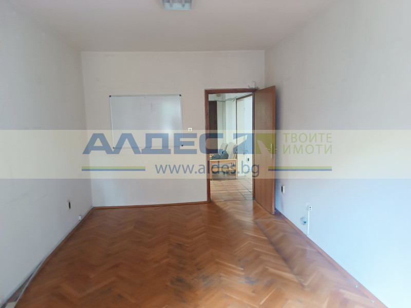 En renta  Oficina Sofia , Tsentar , 135 metros cuadrados | 25373558 - imagen [4]