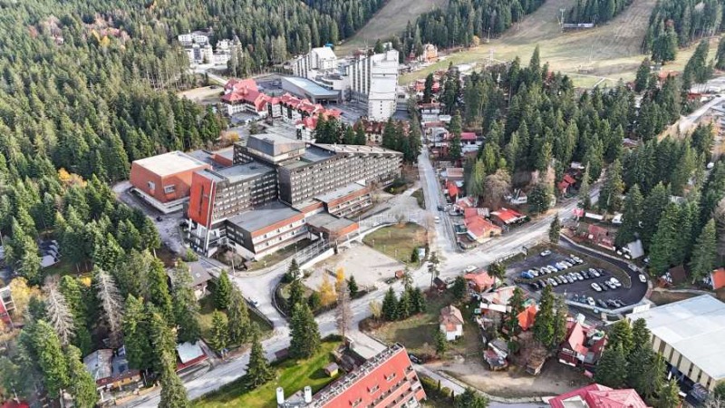 Дава под наем МАГАЗИН, к.к. Боровец, област София област, снимка 2 - Магазини - 52549429