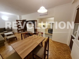 1 спаваћа соба Лјатно кино Тракија, Варна