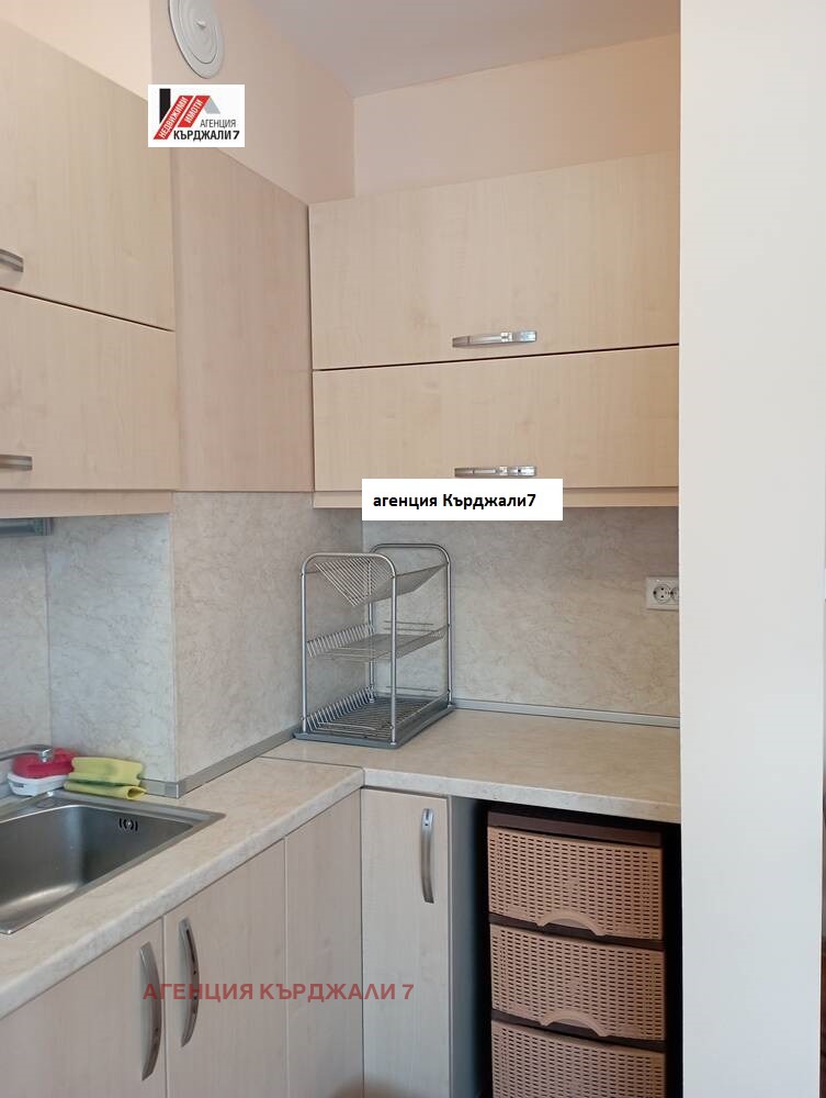 Zu vermieten  1 Schlafzimmer Kardschali , Weseltschane , 50 qm | 57431821 - Bild [3]